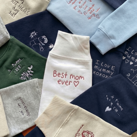 Personalized Handwriting Embroidered Sleeve Sweatshirt