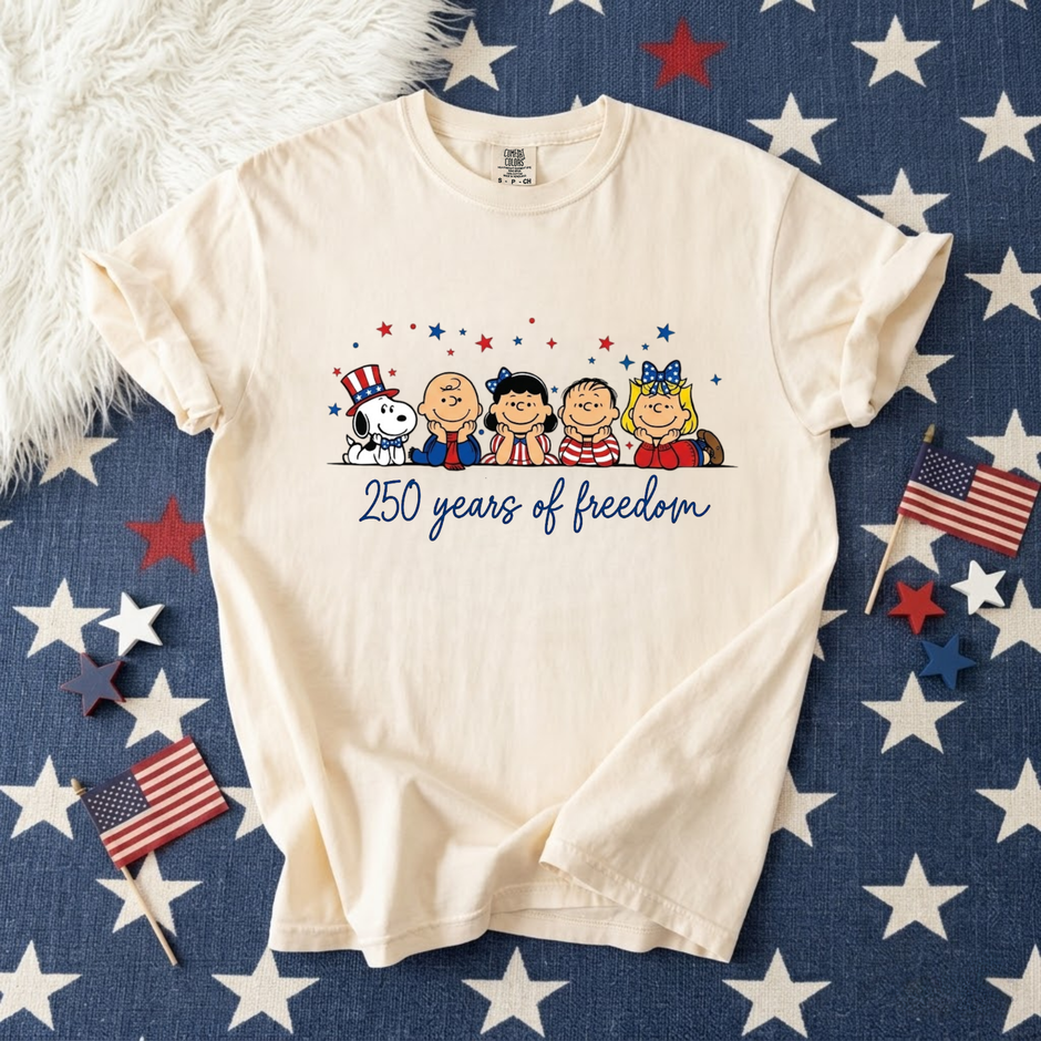 Puppy Patriotic Cartoon 250 Years T-shirt