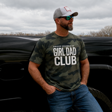 PUFF Camo Girl Dad Club T-shirt