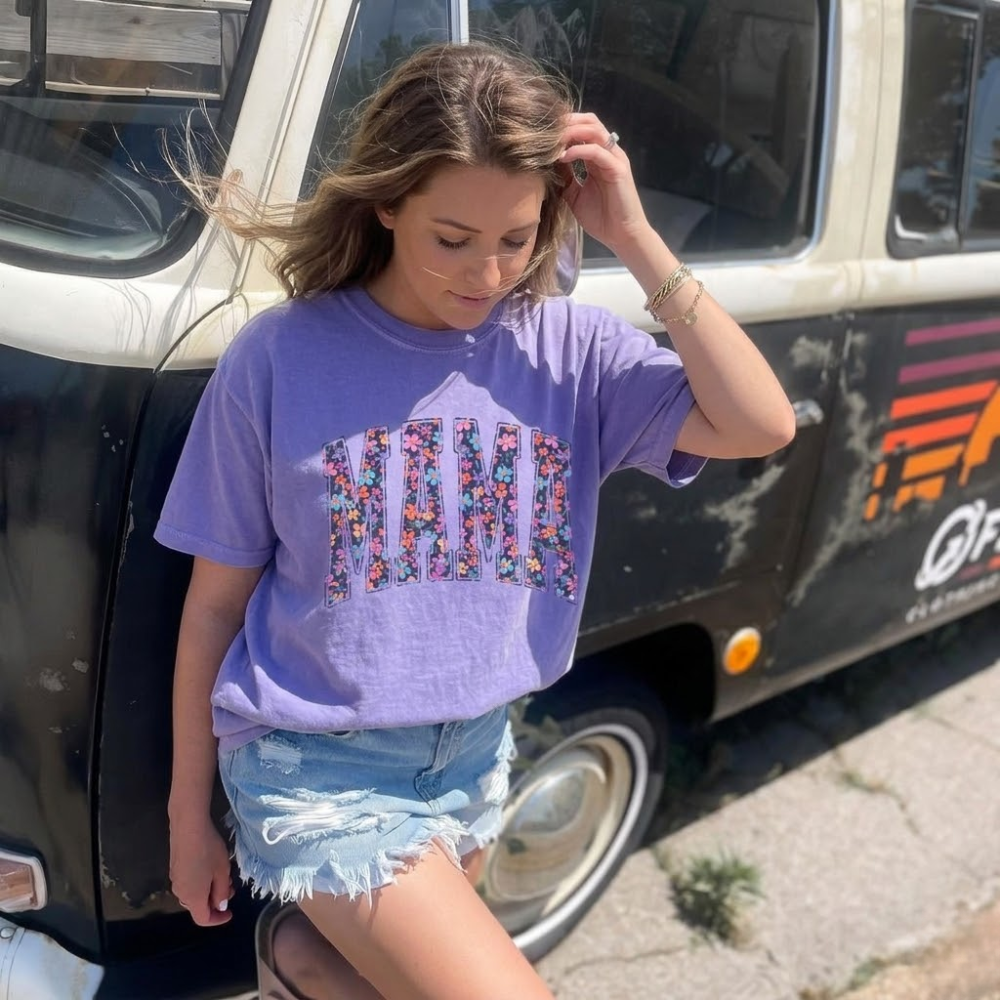 Boho Mama Flower Graphic T-shirt
