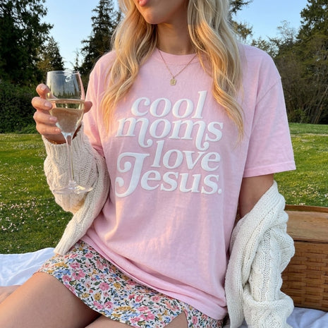 PUFF Cool Moms Love Jesus Graphic T-shirt