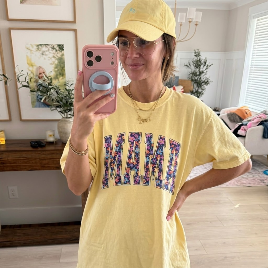 Boho Mama Flower Graphic T-shirt