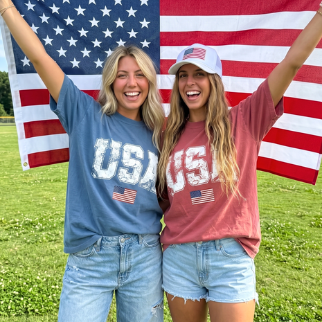 Vintage USA Flag 4th of July T-shirt