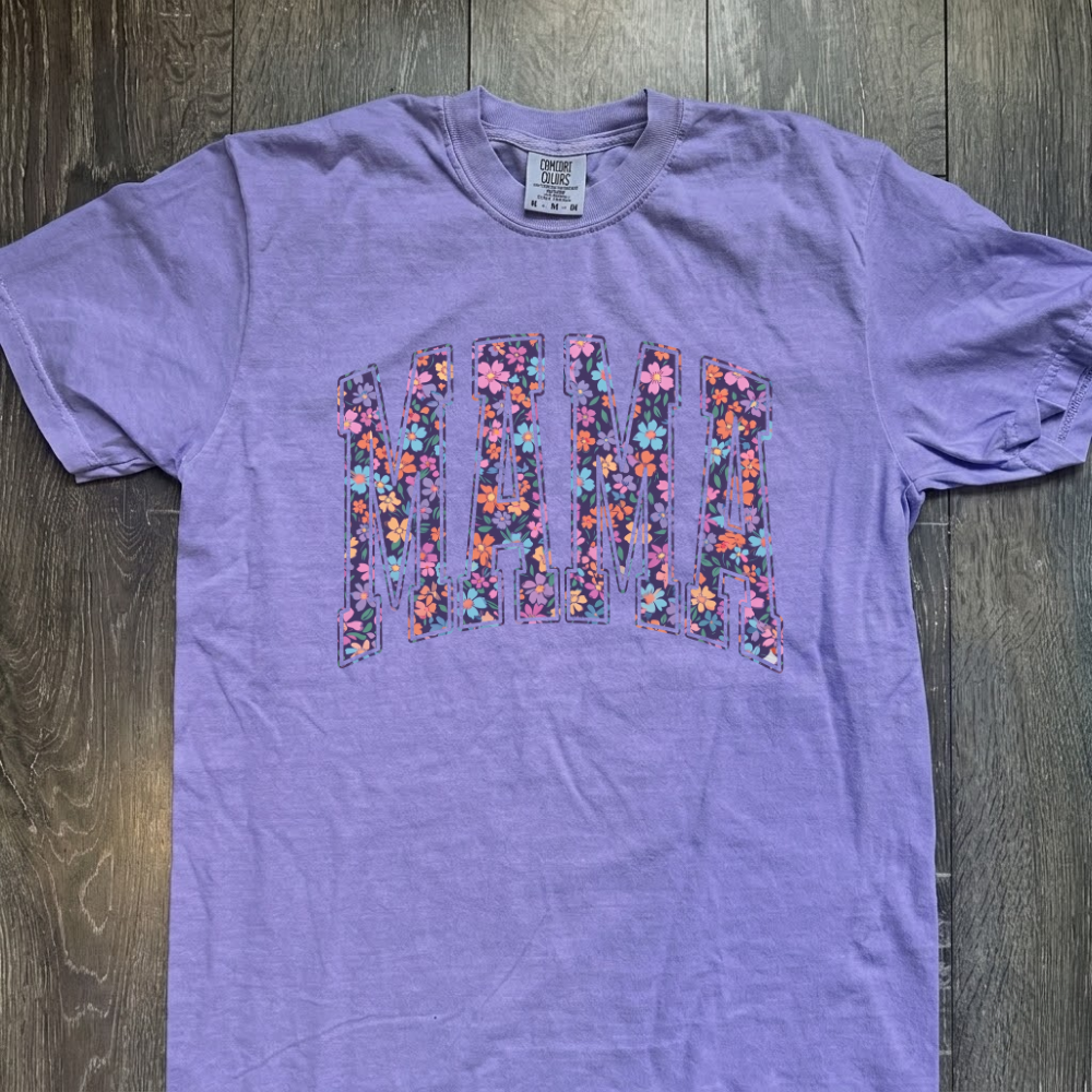 Boho Mama Flower Graphic T-shirt
