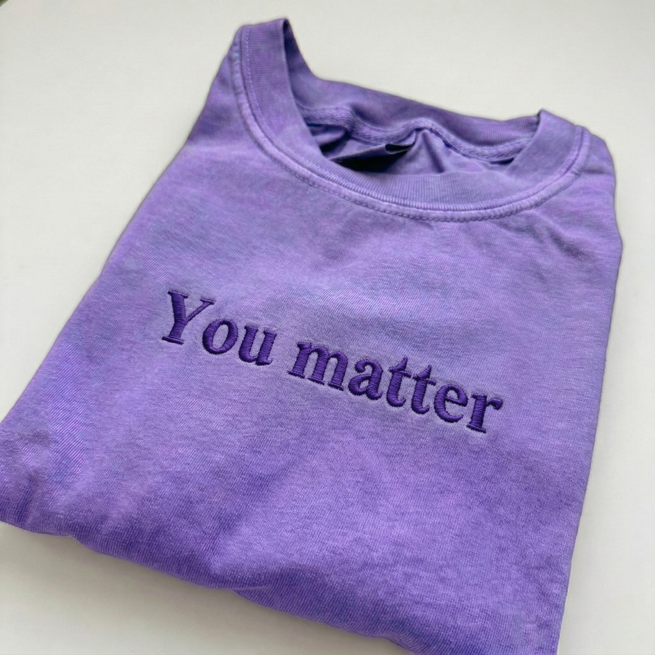 Embroidered You Matter Mama T-shirt
