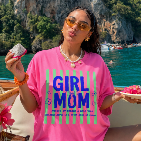 Girl Mom Club T-shirt