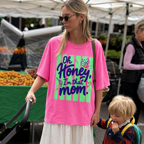 Oh Honey I'm That Mom Graphic T-shirt